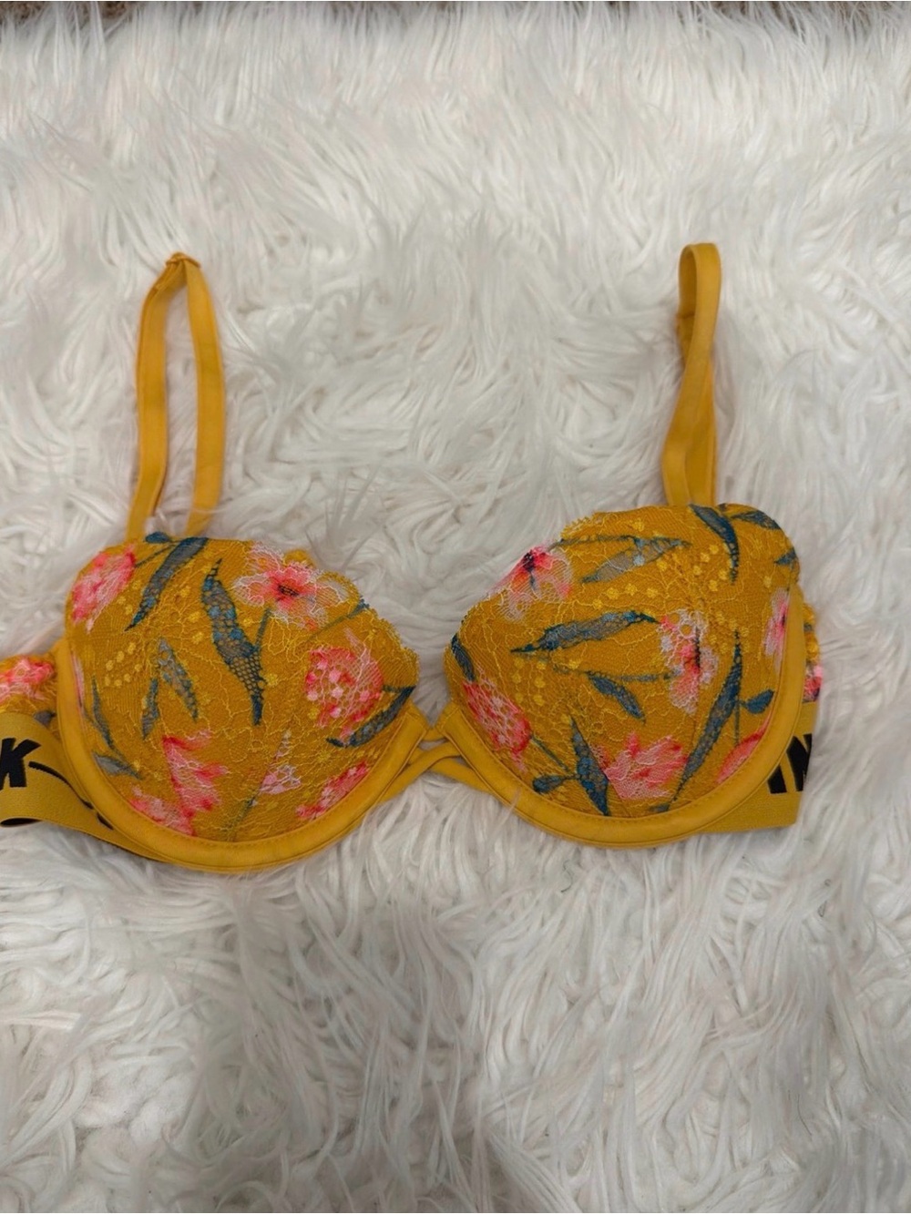 VS PINK Floral Lace Bra